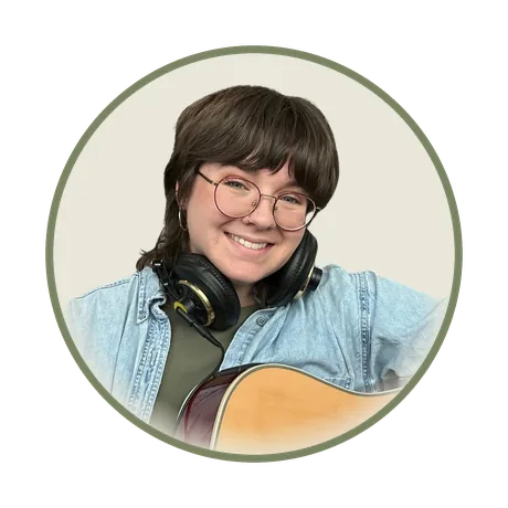 Gabrielle Barton, Youth Connect therapist